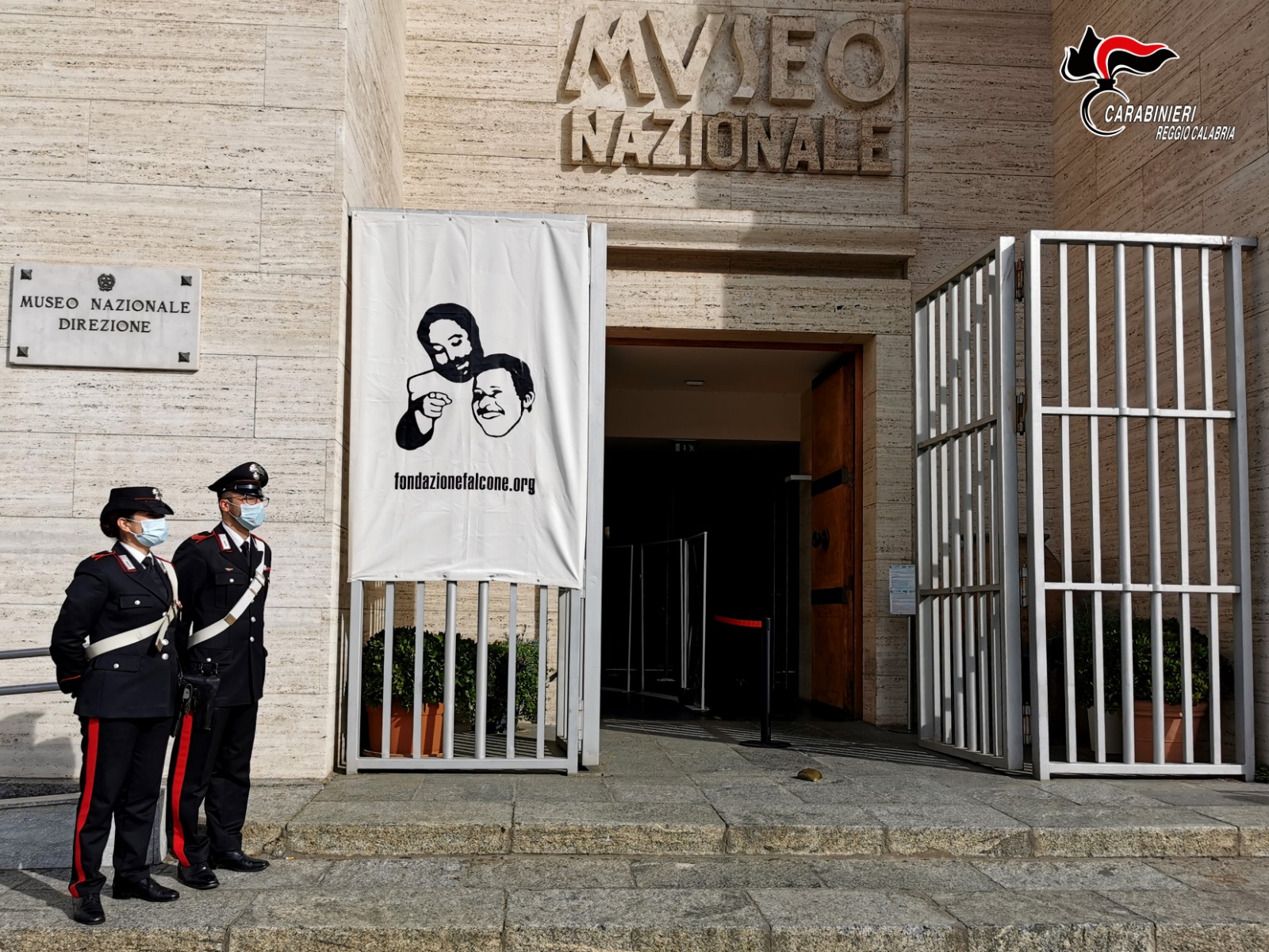Il museo ricorda Falcone e Borsellino con #unlenzuolocontrolamafia