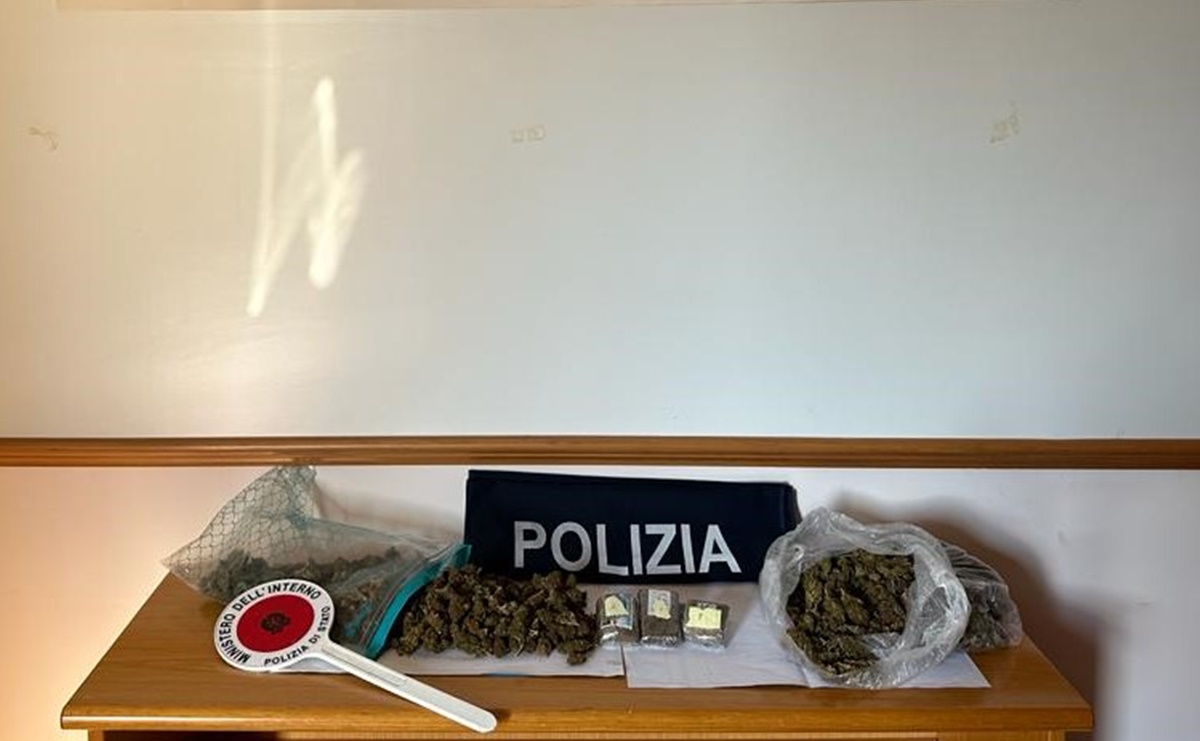 Polistena, sequestrati 3 panetti di hashish e circa 700 grammi di marijuana