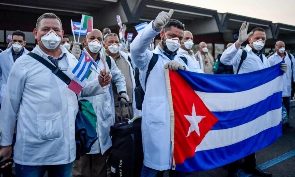 Sanità, altri 130 medici cubani in arrivo in Calabria: ecco dove andranno