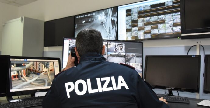Operazione Malea, pizzo agli imprenditori: 12 provvedimenti restrittivi per le cosche di ‘ndrangheta a Mammola – NOMI e VIDEO